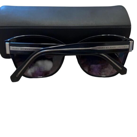 Marc-by-marc-jacobs Women's Black and Brown Sunglasses - Picture 3 of 3